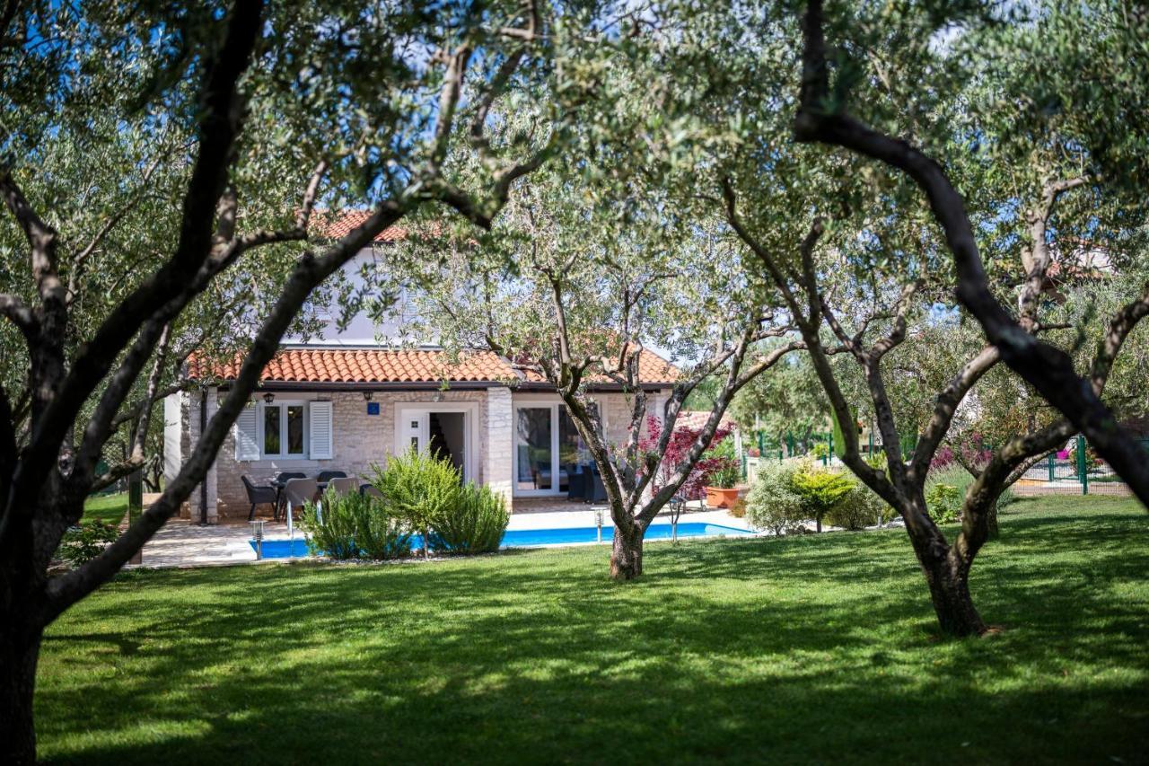 Casa Di Oliva Villa Brtonigla Bagian luar foto